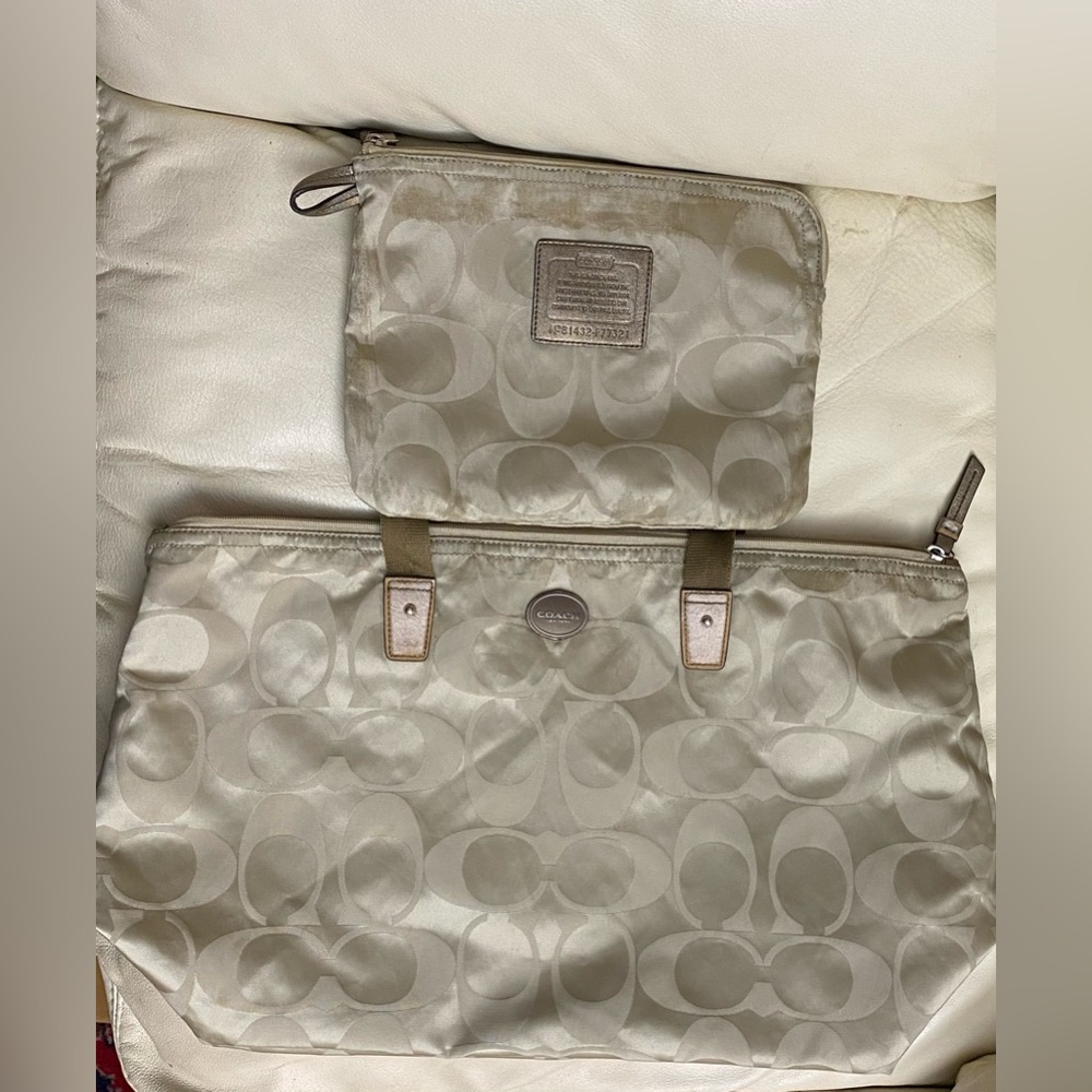 Coach Khaki Signature Cosmetic Bag Set